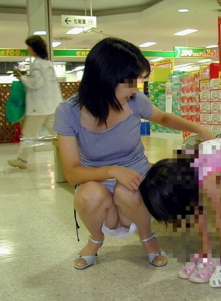 【子連れママエロ画像】非処女確定！これが子連れママの色気かぁｗｗｗ中出しされた結果と思うと胸熱だなｗｗｗ その11