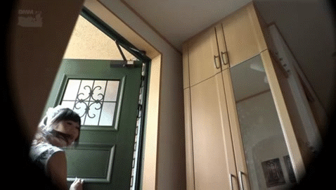 【レズ盗撮GIF画像】金欠まんさん…女友達を自宅に連れ込みハメ撮り盗撮！レズに目覚める禁断扉ｗｗｗｗ その1