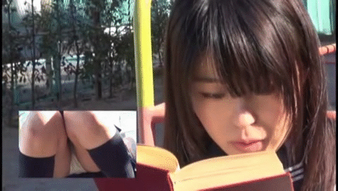 【女子校盗撮GIF】これぞ天国！女子校はパンチラで溢れてるぞｗｗｗｗ女子高生のリアルパンチラ！ その5