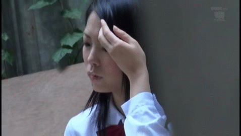 【女子校盗撮GIF】これぞ天国！女子校はパンチラで溢れてるぞｗｗｗｗ女子高生のリアルパンチラ！ その7