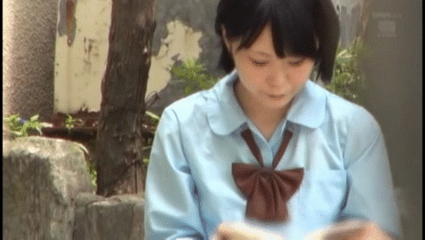 【女子校盗撮GIF】これぞ天国！女子校はパンチラで溢れてるぞｗｗｗｗ女子高生のリアルパンチラ！ その15