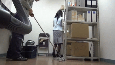 【昏睡レイプGIF】これが派遣社員の恐ろしさ…会社の倉庫でOLさんを昏睡レイプする一部始終がこちらｗｗｗｗ その7