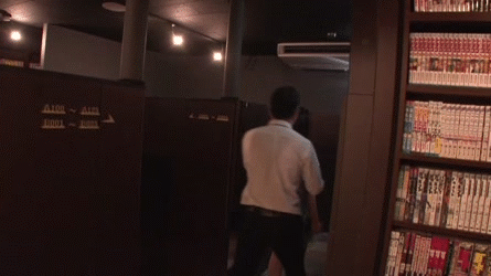 【エロGIF】ネカフェでエッチしてるカップルを脅して彼女を寝取って中出し!?ネカフェ店員が羨ましすぎるwww その8