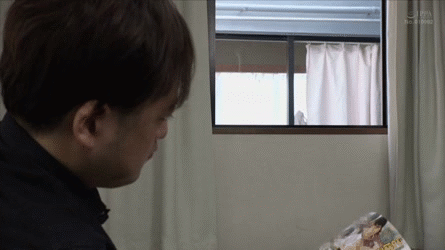 【エロGIF】窓から偶然覗けたお隣の娘さんが喫煙…証拠写真で脅してやりたい放題羨ましい中出しセックス その1